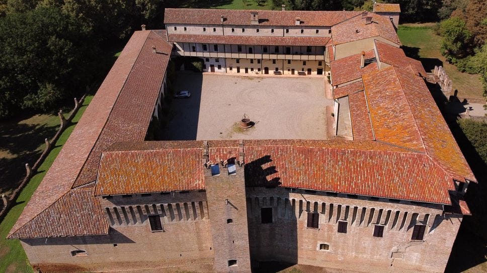 Redditi: Maccastorna prima in Italia