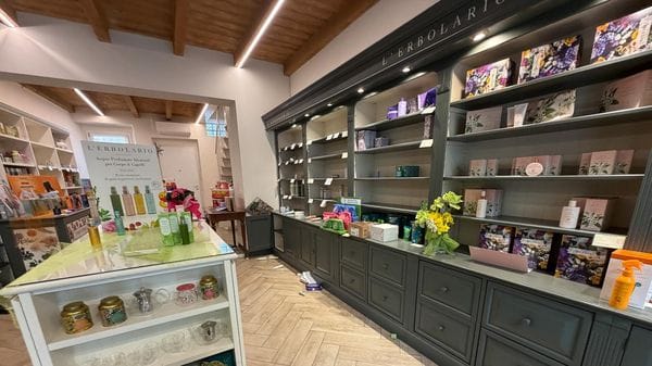 Il centro di Casale sotto attacco, tre negozi saccheggiati nel giro di due notti