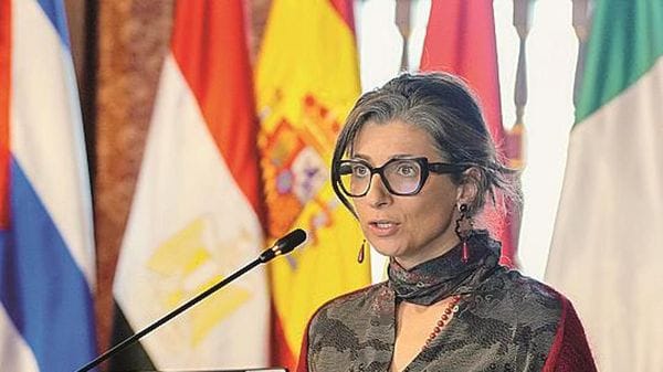 Lodi - Albanese, scontro sulla cittadinanza