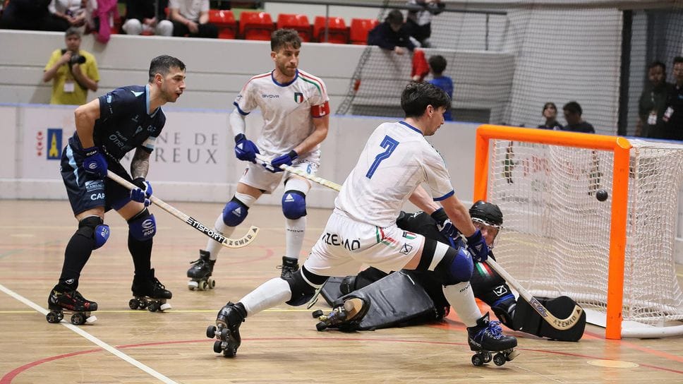 HOCKEY Storica vittoria dell’Italia sull’Argentina con  Compagno protagonista
