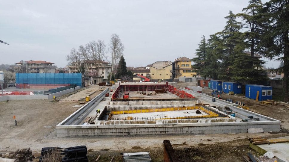 Lodi: il caso piscina Ferrabini, rincaro da quasi 400mila euro per «una vasca da bagno»