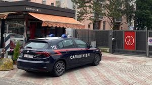 San Donato, 24enne accoltellato in faccia per rubargli telefono e cellulare