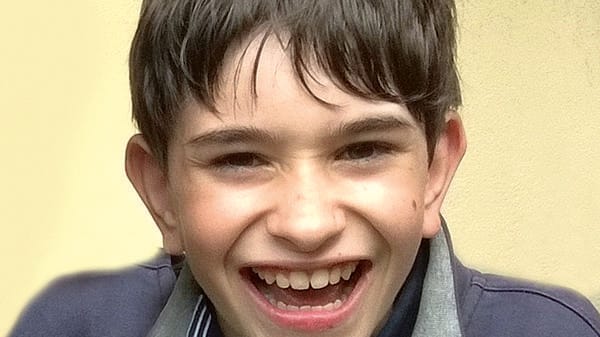 Un defibrillatore in dono in ricordo del piccolo Luca