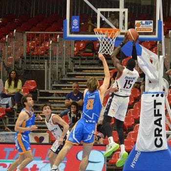 BASKET L’Assigeco parte forte ma la spunta Agrigento: la stagione è già finita