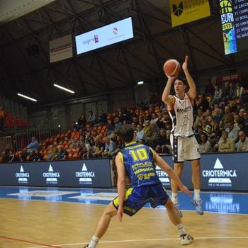 BASKET Tripla decisiva a un secondo dalla sirena, l’Assigeco cede al Vigevano