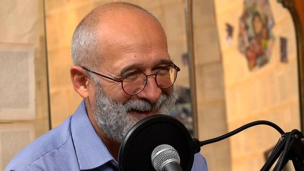 Levi in difesa e Tolstoj centravanti: le formazioni letterarie di Gino Cervi