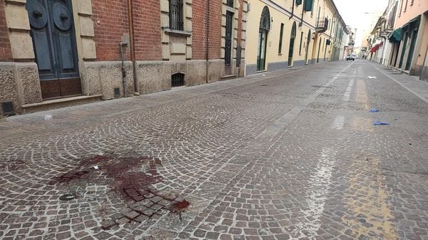 Notte di sangue a Casalpusterlengo: tre feriti portati in ospedale, uno in codice rosso