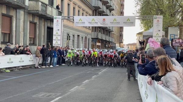 La partenza del Gran Premio del Perdono