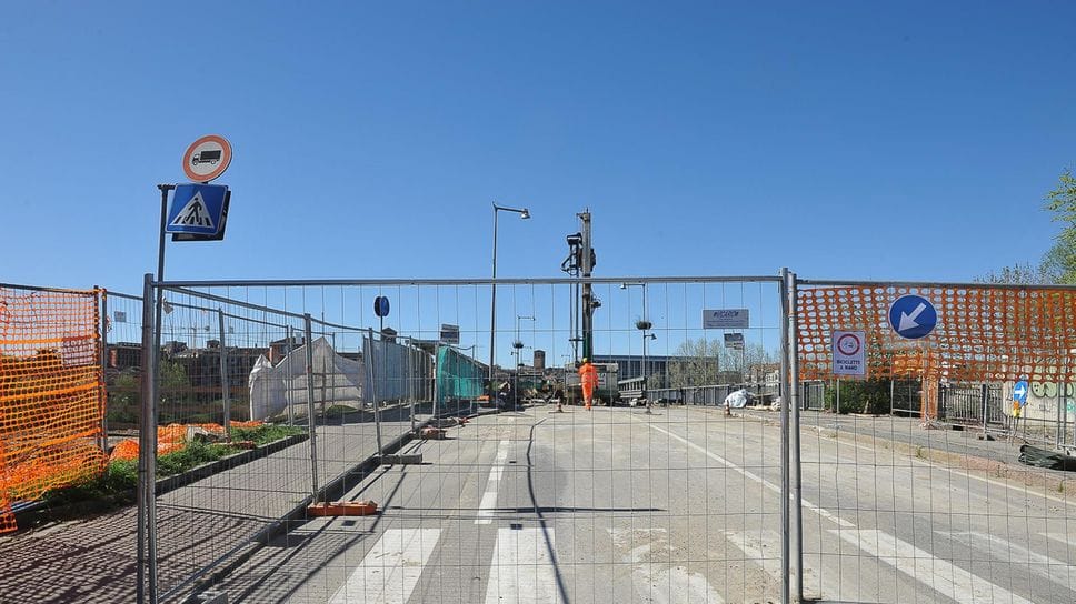 Lodi è da un mese senza il suo ponte sull’Adda:  «Disagi ridotti, il traffico ha retto»