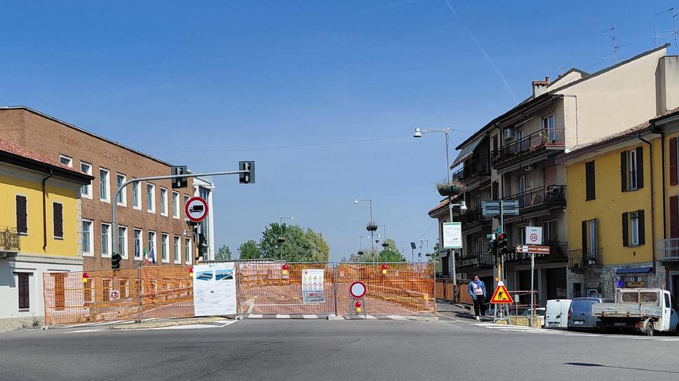 Lodi è da un mese senza il suo ponte sull’Adda:  «Disagi ridotti, il traffico ha retto»