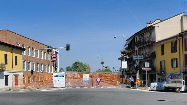 Lodi è da un mese senza il suo ponte sull’Adda:  «Disagi ridotti, il traffico ha retto»