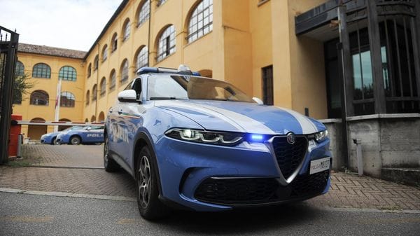 Ladri scatenati a Revellino, furti in almeno sette villette con i proprietari in casa