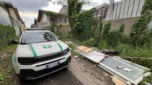 Rifiuti illegali a Sesto Ulteriano: telecamere incastrano imprenditore