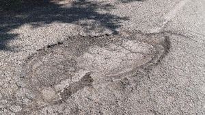 LODI «La grossa buca in via Vigna Alta è ancora presente»
