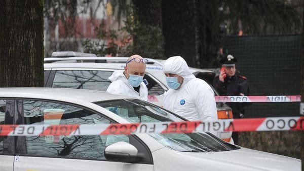 Lodi, accoltellato a morte in piazza Omegna: in Assise spunta il “falso alibi”