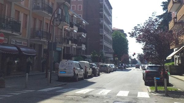La seguono fin nell’androne di casa, 80enne derubata dai finti tecnici del gas