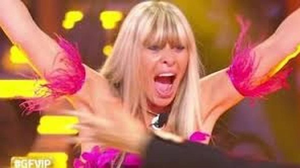 La poliedrica Alessandra Mussolini e il GFvip