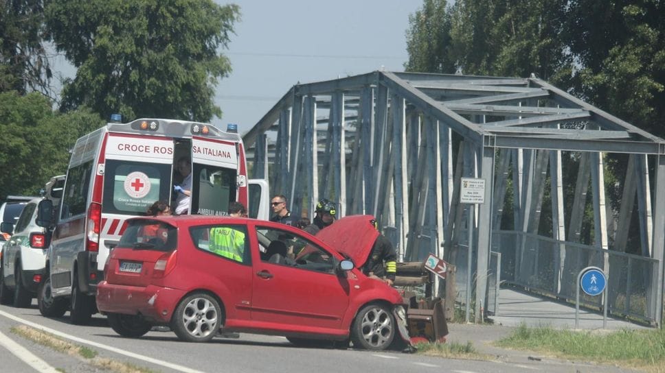 Due incidenti in poche ore sulle strade del Lodigiano
