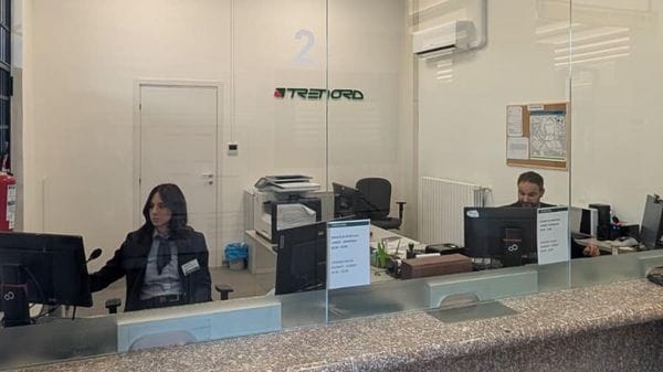 «Tutti i binari dotati di ascensore, biglietteria aperta dalle 6 alle 20»