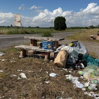 Ciclabile VenTo,  bikers persi tra immondizia e strade bloccate