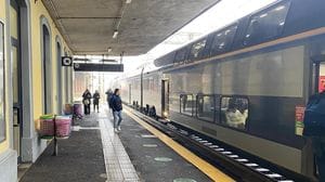 Più di cento pendolari “abbandonati” ieri a Casale