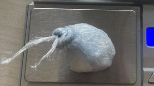 Trentacinquenne fermato alla guida sotto effetto di sostanze, e con 5 grammi di cocaina in tasca