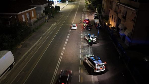Controlli anche con i droni: dieci sanzioni per i monopattini abusivi VIDEO