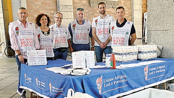 La raccolta benefica di cibo dell’Unione artigiani fa un pieno di generosità VIDEO