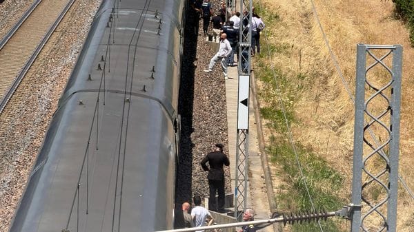 Guasto e incendio a Livraga, bloccata la linea dell’alta velocità 