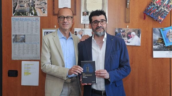 Le grandi notizie del mondo e il destino di ogni piccolo uomo - La videointervista