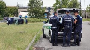 Auto ribaltata in viale Europa
