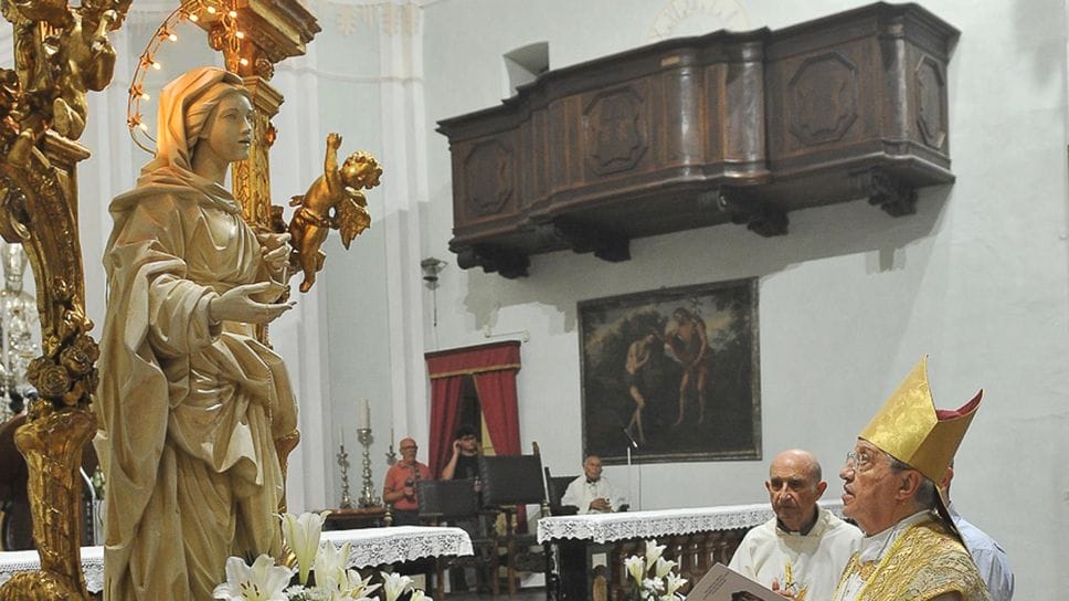 La Madonna Bianca continua a sostenere chi è in cerca del Padre