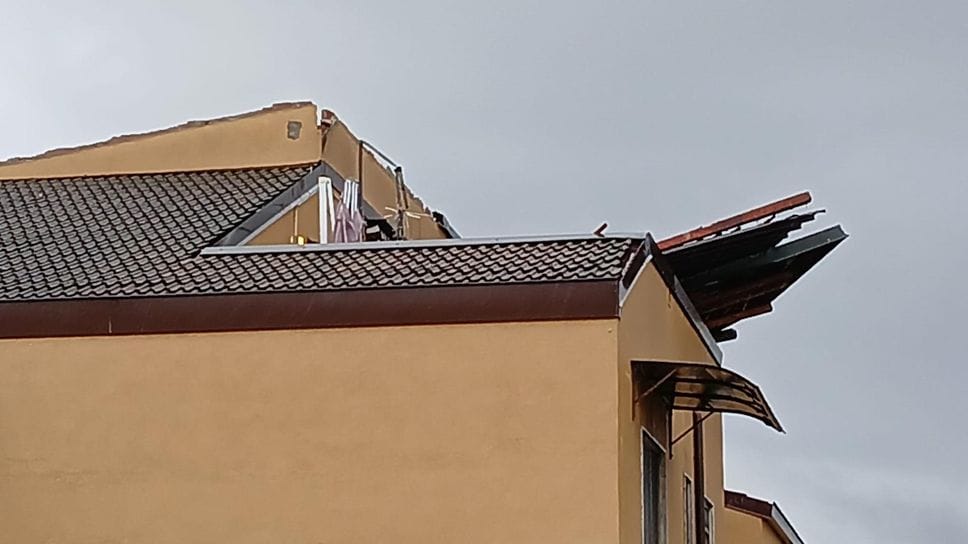 Maltempo, danni ingenti in diversi comuni, tromba d’aria a Graffignana, dove asilo e cimiteri domani resteranno chiusi