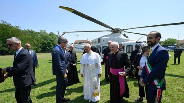 Il Papa è arrivato a Pavia, cresce l’attesa a Sant’Angelo