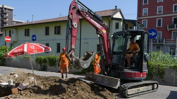 San Giuliano, in 20mila senza luce e centinaia di famiglie senza acqua per oltre 12 ore, «situazione tornata alla normalità dadomenica alle 13» 