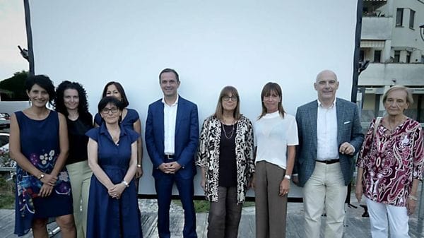 Zelo, il direttore dell’Asst Grignaffini in piazza: «Fate la prevenzione»