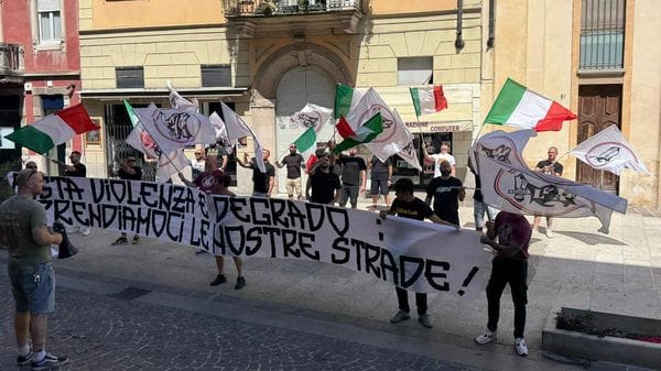 «Il flash mob di Lealtà e Azione serve solo ad alimentare paure e divisioni contro intere comunità»