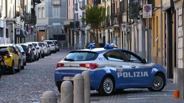 A Lodi la polizia controlla più di 50 persone in una sera
