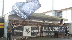 Lodi, solo una decina di tifosi alla protesta per il Fanfulla 