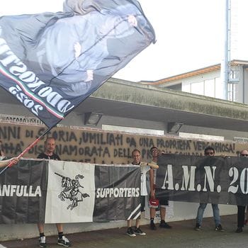 Lodi, solo una decina di tifosi alla protesta per il Fanfulla 