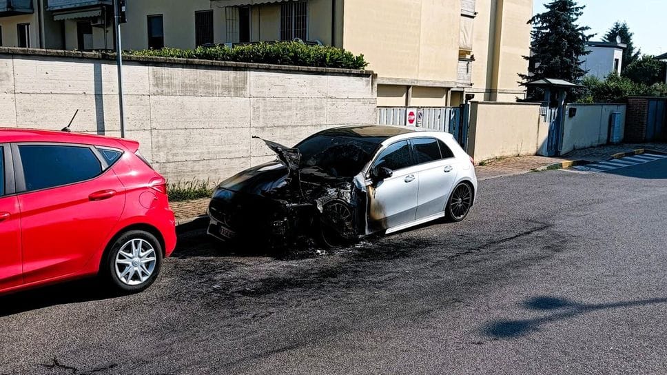 I carabinieri sulle tracce del piromane delle Gescal