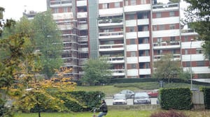Peschiera: donna accoltella il compagno