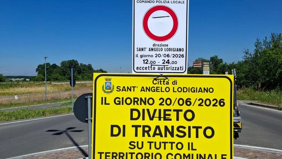 Sant’Angelo: negozi chiusi dalle 12 del 20 giugno per il Papa
