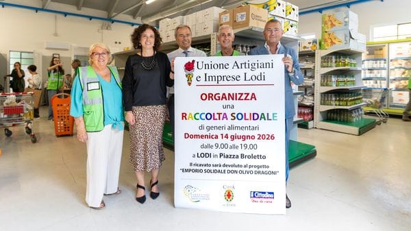 Le famiglie in difficoltà aiutate con generi alimentari e donazioni