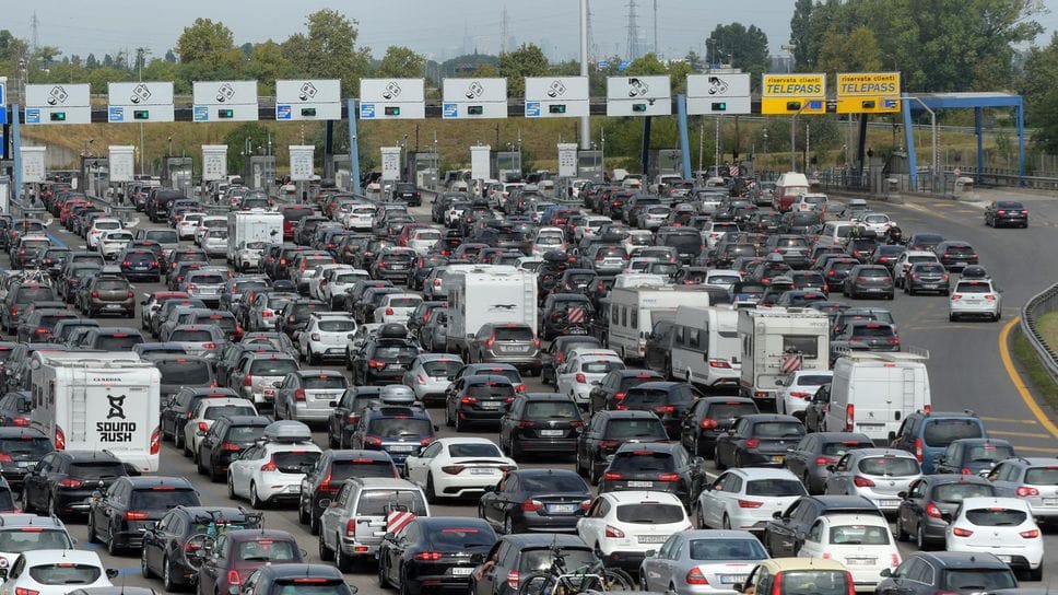   Vacanze, dolce far nulla:    sogno di un tempo che fu  