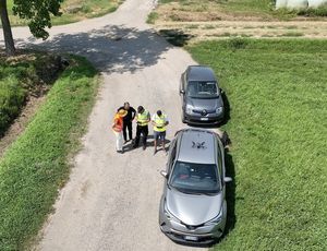 Droni sui cieli della città a caccia del killer silenzioso