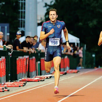 Edoardo Scotti batte tutti a Brescia ma il “tempone” è negato dal vento