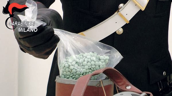 Lodi, farmaci rivenduti come droga: «Un grosso giro»