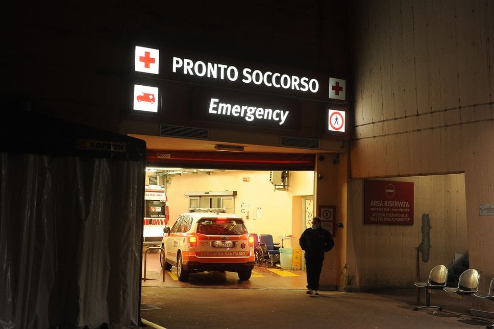 Un 34enne ricoverato per intossicazione muore in ospedale a Lodi, si farà l’autopsia