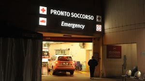 Un 34enne ricoverato per intossicazione muore in ospedale a Lodi, si farà l’autopsia